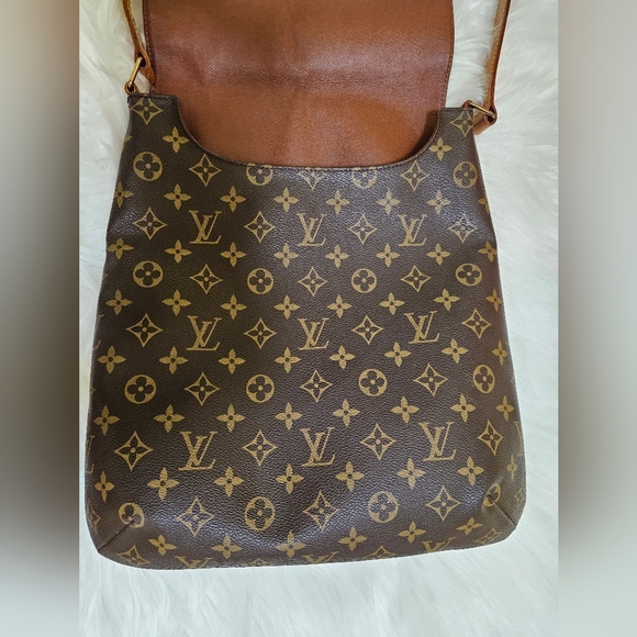 PRICE FRIM🎉HOST PICK🎉Authentic Louis Vuitton Monogram Musette Salsa GM - Picture 10 of 16